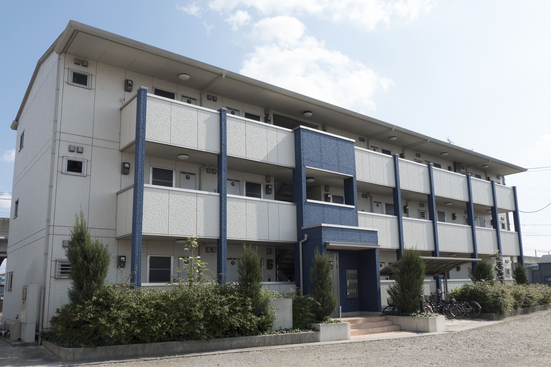 アパートの対応 | 大阪府箕面周辺で造園施工なら株式会社三高造園